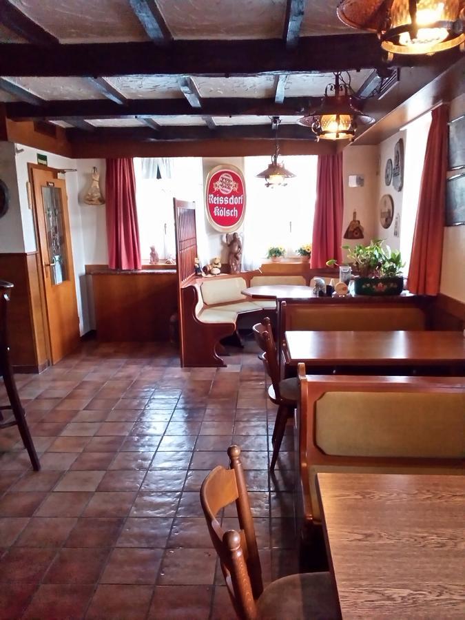 Monteurhotel Garni Alter Olper Hof Lindlar Eksteriør billede